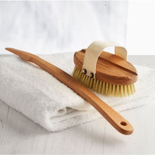 Load image into Gallery viewer, ecoLiving Wooden Bath Brush With Replaceable Head